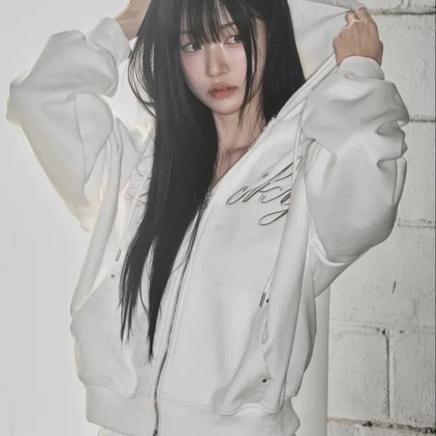 루프 레터링 자수 후드집업 화이트