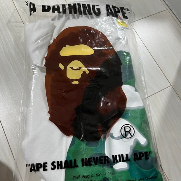 베이티 반팔티셔츠