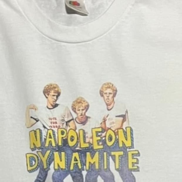 빈티지 나폴레옹다이나마이트 무비티셔츠