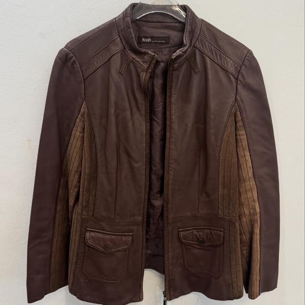 Kup brown leather jacket