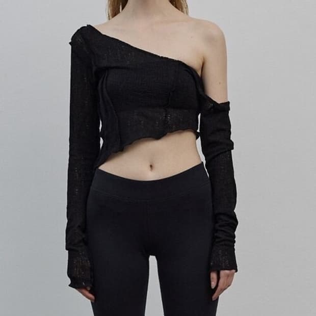 보헤미안서울 Bohemian seoul Unbalance knit top