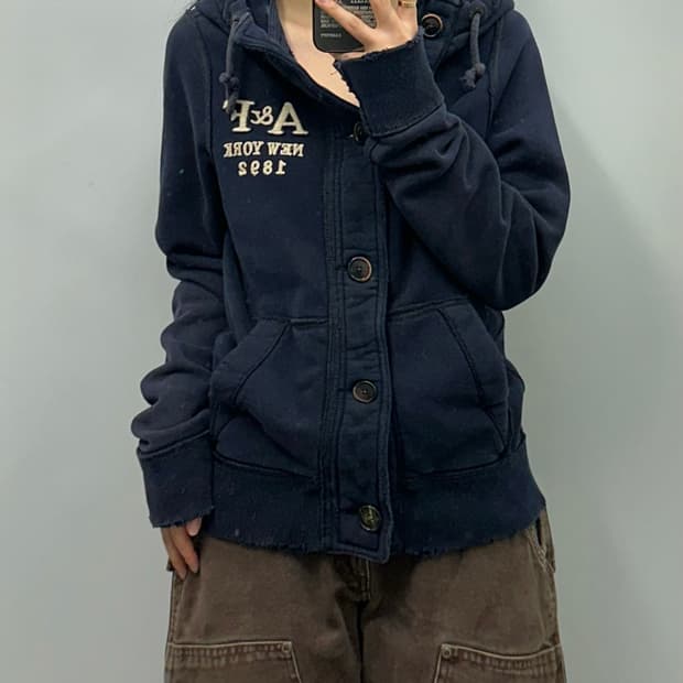 아베크롬비 y2k 와투케 버튼 후드집업 