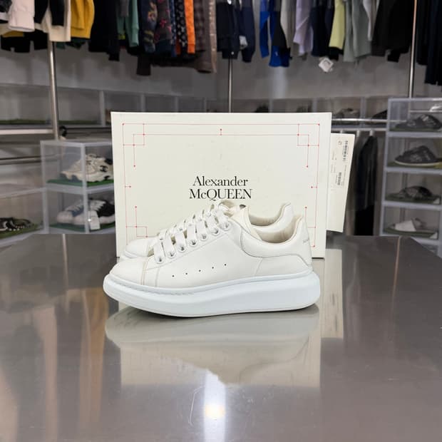 알렉산더 맥퀸 오버솔 스니커즈 신발 (39)