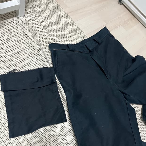 Gr10k 백 집업 팬츠