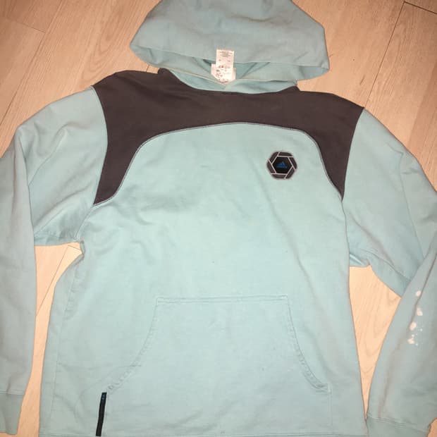 아디다스 민트 후드티