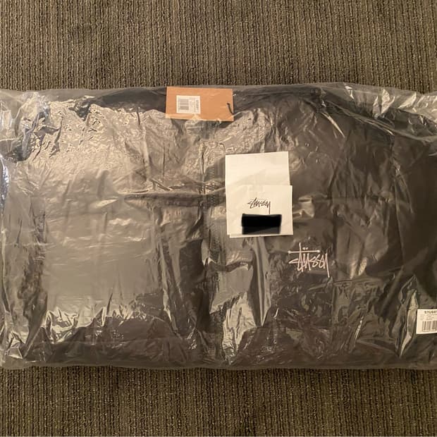 (새상품/M) 스투시 립스탑 다운 파카 제트블랙