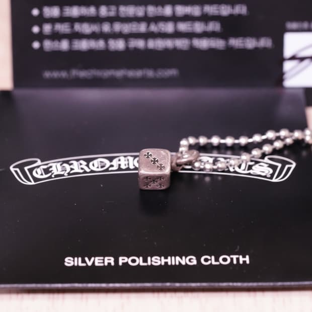 크롬하츠 다이스 참 팔아요