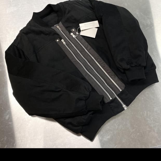 언더마이카 럼로우 다크굴 1사이즈