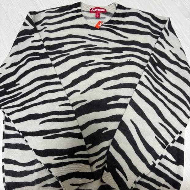 슈프림 캐시미어 니트 m