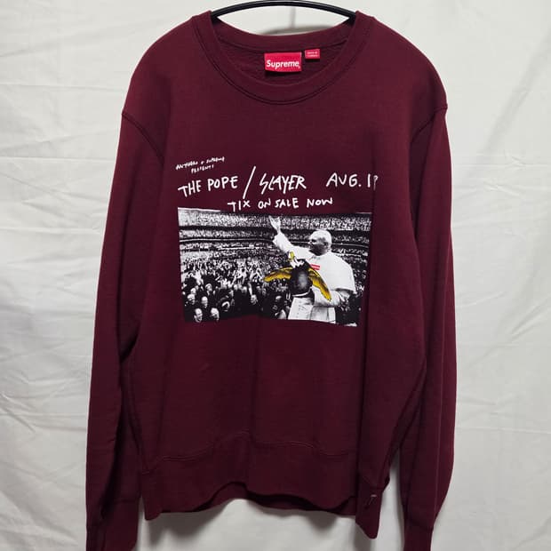 슈프림 안티히어로 스웻