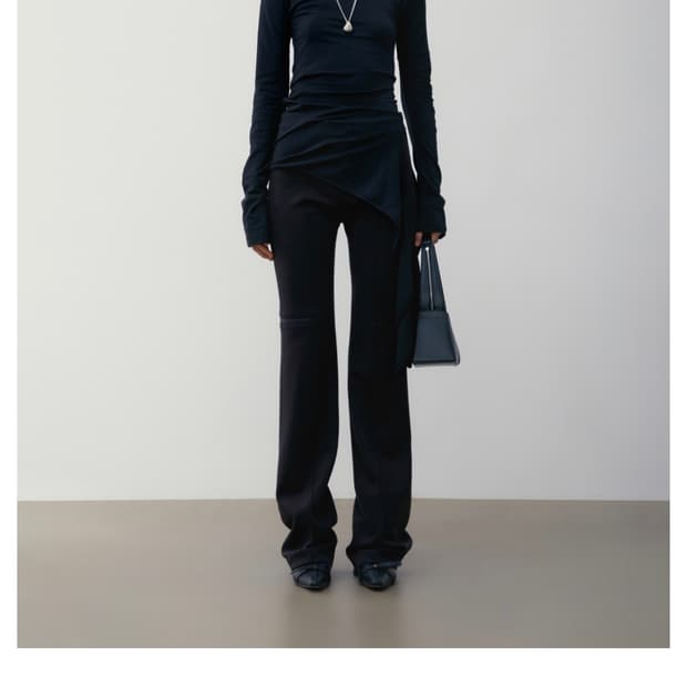 Low Classic 로우클래식 lc wrap t-shirt black