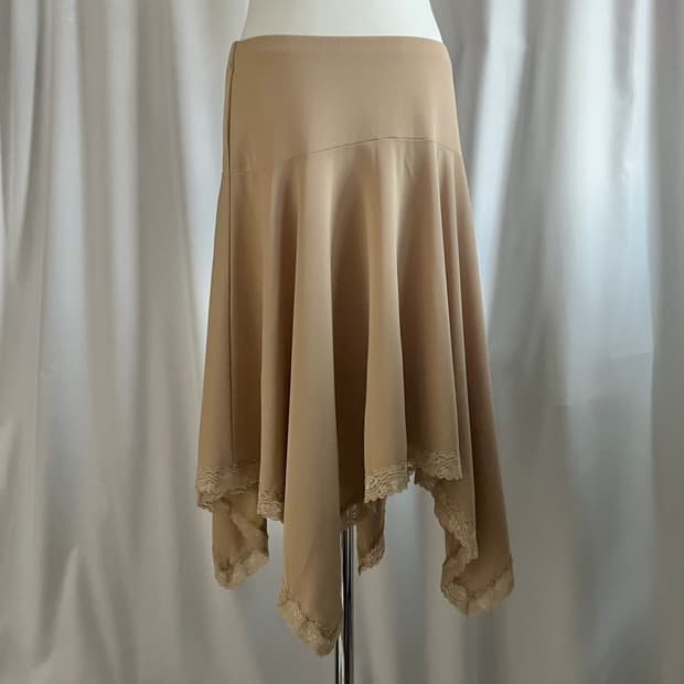 unbalance layered skirt