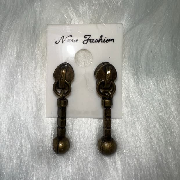 고스펑크 오리엔탈 지퍼 귀걸이