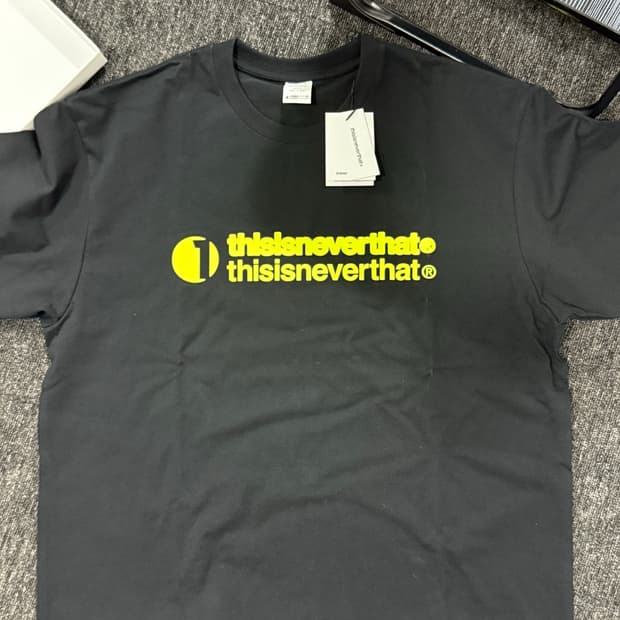 디스이즈네버댓 반팔 티셔츠 블랙 새상품