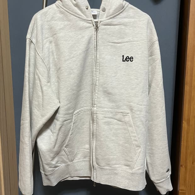 lee 회색 후드집업입니다! M사이즈 사용감X