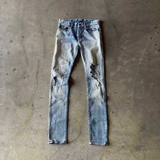 생로랑 디스진 28