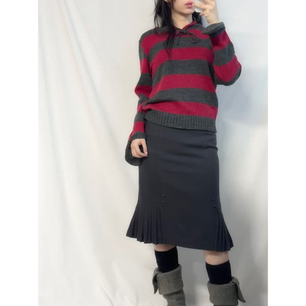 프론트 버튼 패널 플리츠 디테일 울 스커트