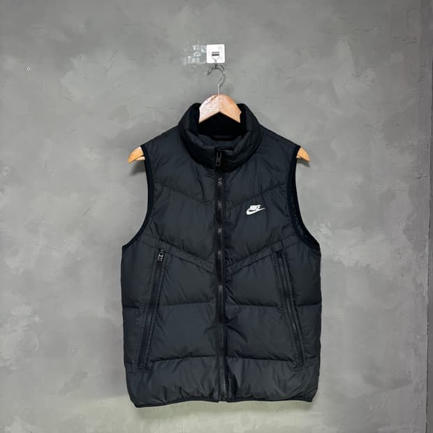 나이키 스톰핏 덕다운 패딩조끼 