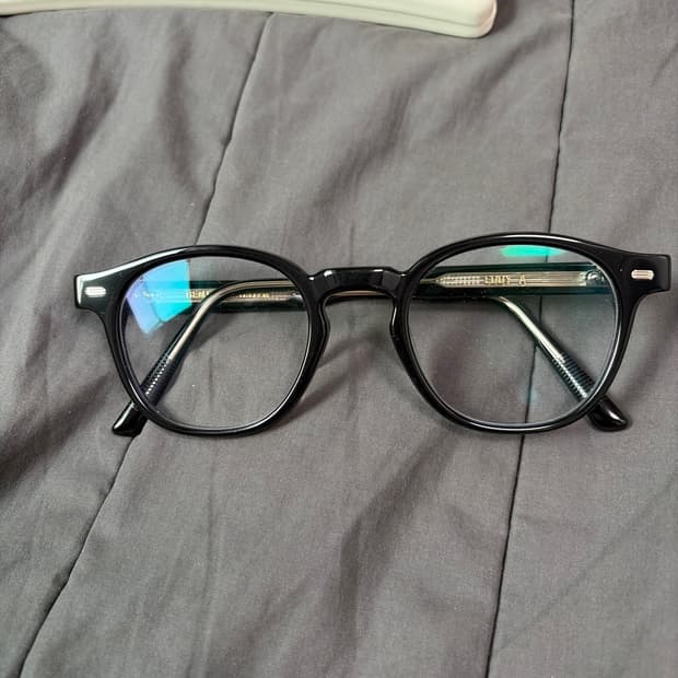 젠틀몬스터 에디a