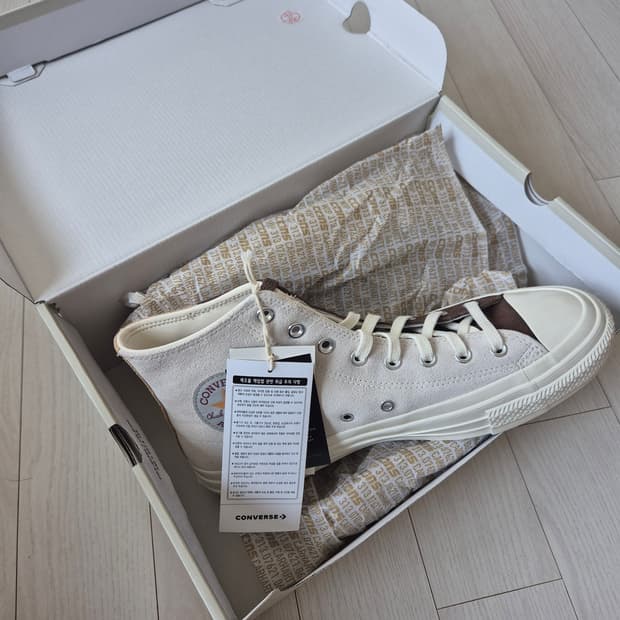 (새상품) 칼하트wip × 컨버스 280