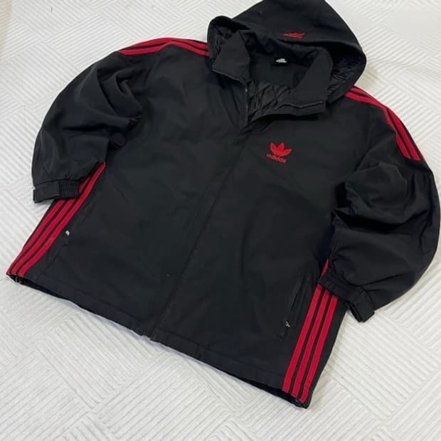 아디다스 검빨 바람막이 자켓 100/L