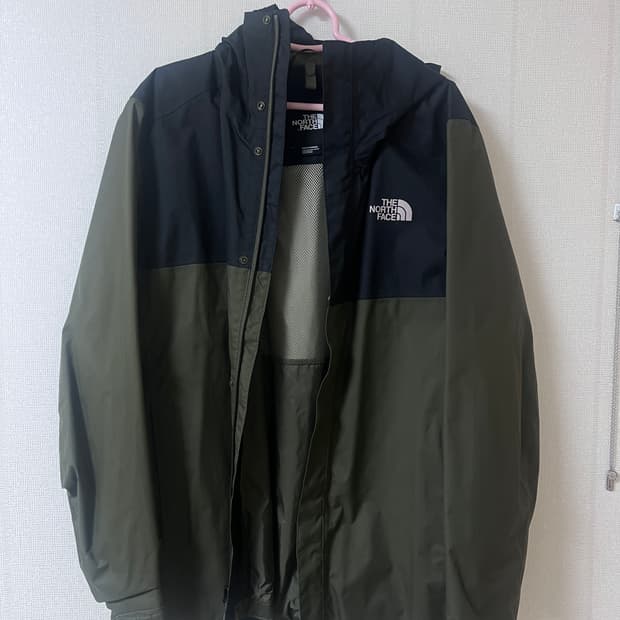 노스페이스 바람막이 카키