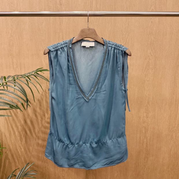 쟈딕 앤 볼테르 디럭스 비즈 스터드 브이넥 슬리브리스 블라우스 딥그린