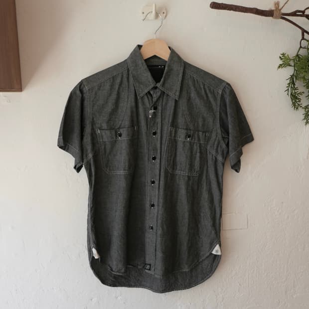 네이버후드 데님 반팔 셔츠