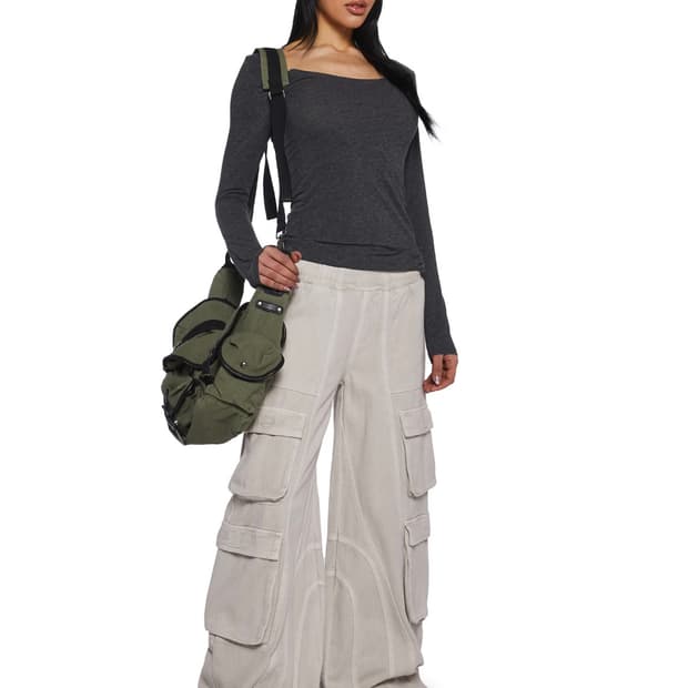 Low wide cargo pants 로우라이즈 와이드 카고 팬츠