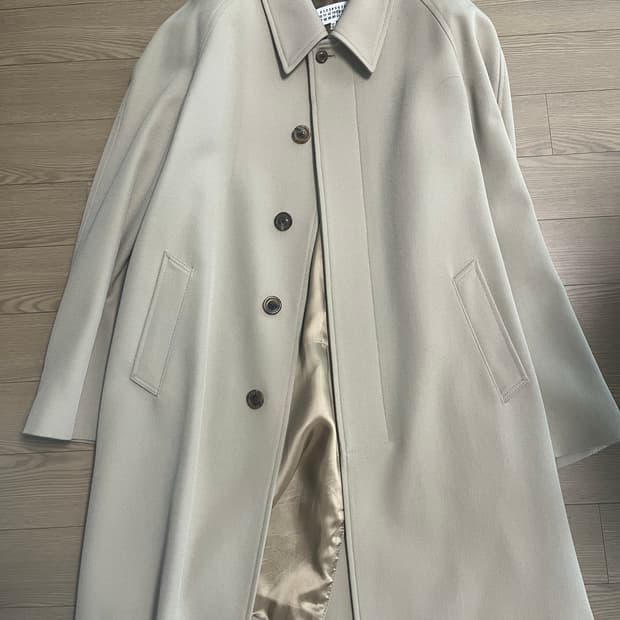 (46) 마르지엘라 코트