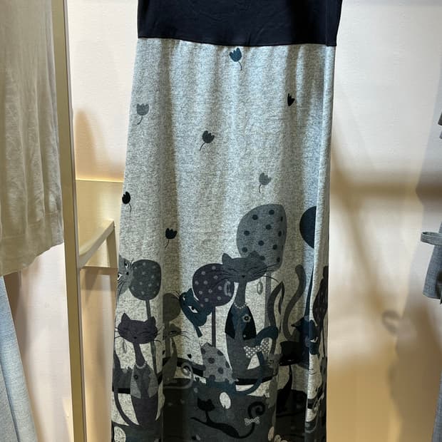 일본 고양이 니트스커트