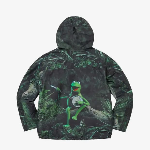 슈프림 커밋 고어텍스 쉘자켓