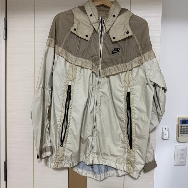 (L) 나이키 스톤아일랜드 윈드러너 베이지