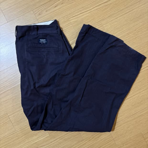 supreme chino pants