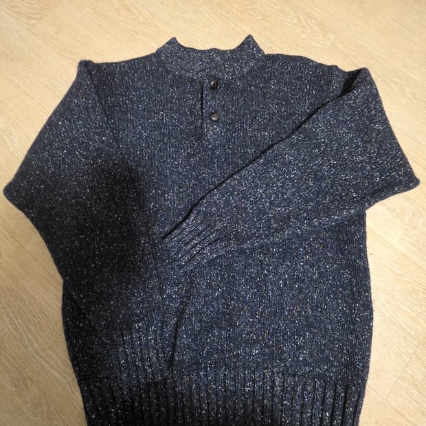 알렉산더 줄리안 잉글랜드 울 스웨터 M