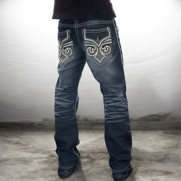 AFFLICTION 1973 핸드크래프트 고딕 버클 자수 스티치 데님팬츠