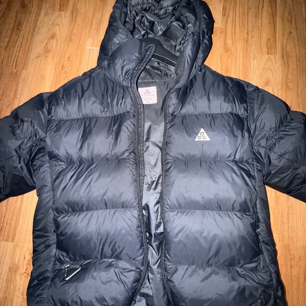 나이키 acg 루나레이크 패딩