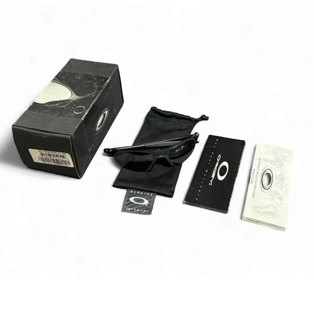 90s Oakley zero .4 black