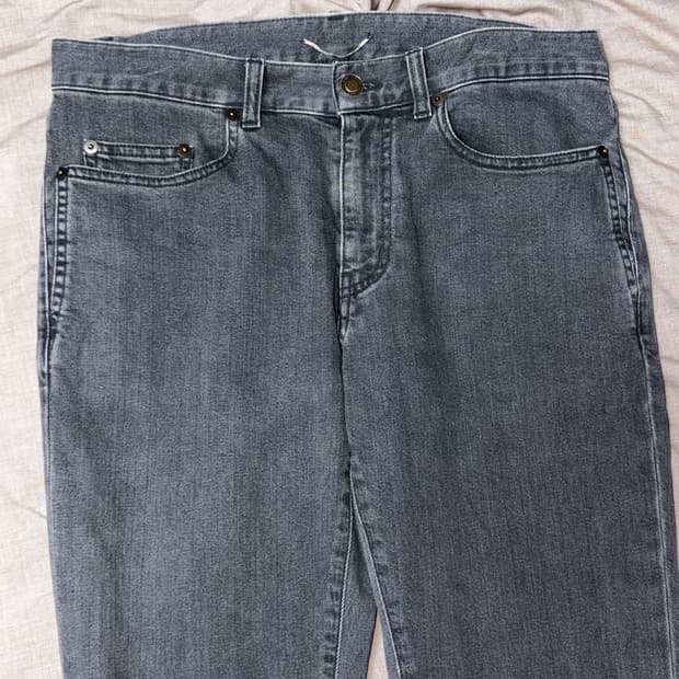 생로랑 18시즌 흑청 데님 30사이즈