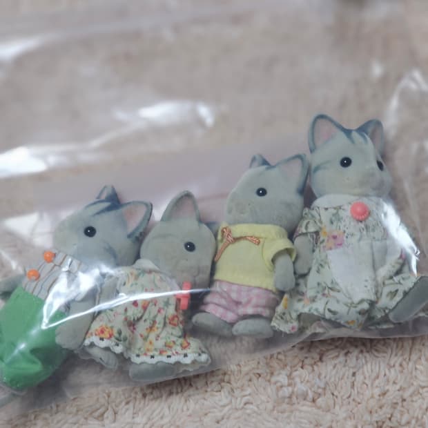 실바니안패밀리 회색고양이 가족 판매합니다