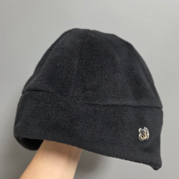 스컬프터 플리스 비니