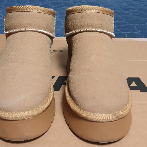 어그 미니 플랫폼 부츠 체스넛 (225)