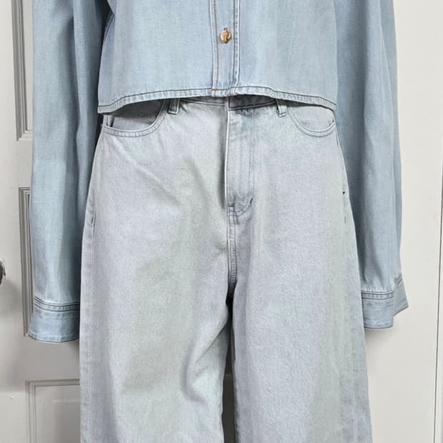 R2W 크롭 데님셔츠