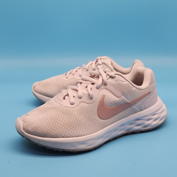 o 나이키 레볼루션6 여성런닝화230