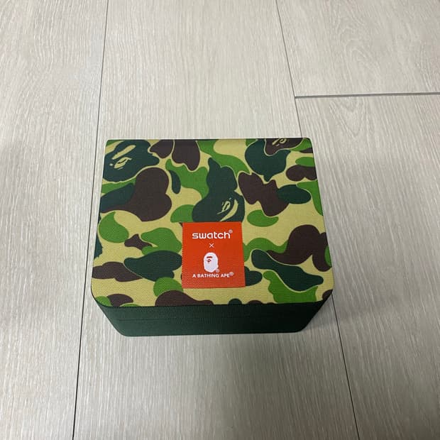 베이프x스와치시계