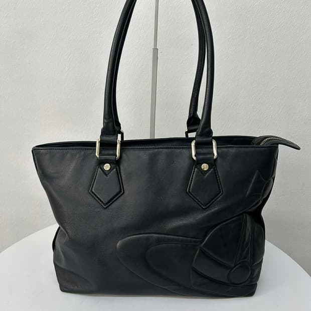 비비안웨스트우드 ORB 가죽 쇼퍼 토트백 숄더백