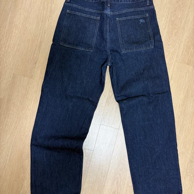 유니클로 JW앤더슨 스트레이트진 34