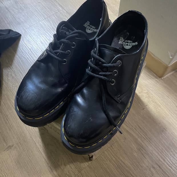 닥터마틴 1461 쿼드