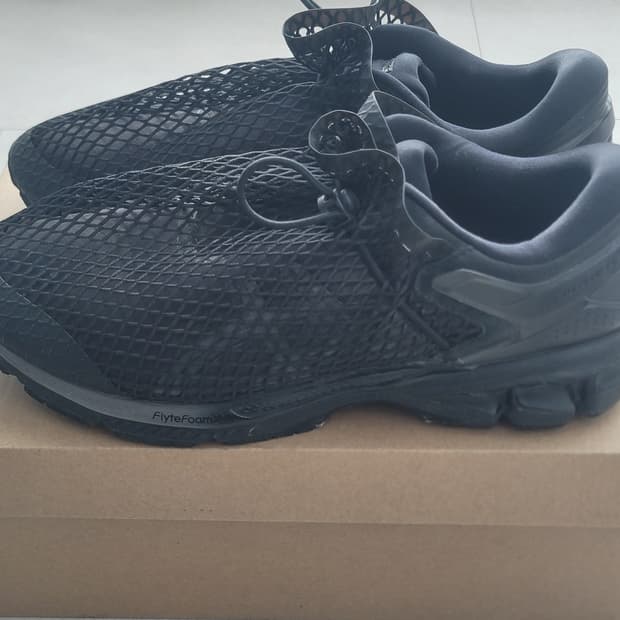 아식스 x 비비안 웨스트우드 젤 카야노 26 블랙