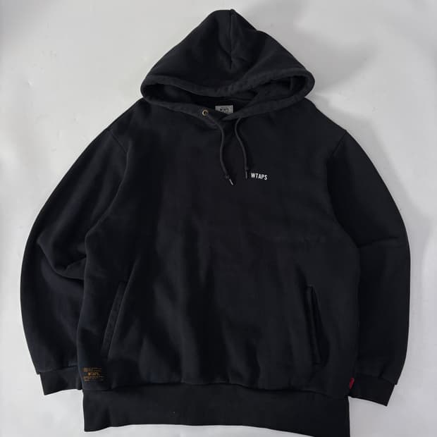 WTAPS 더블탭스 크로스본 후드티